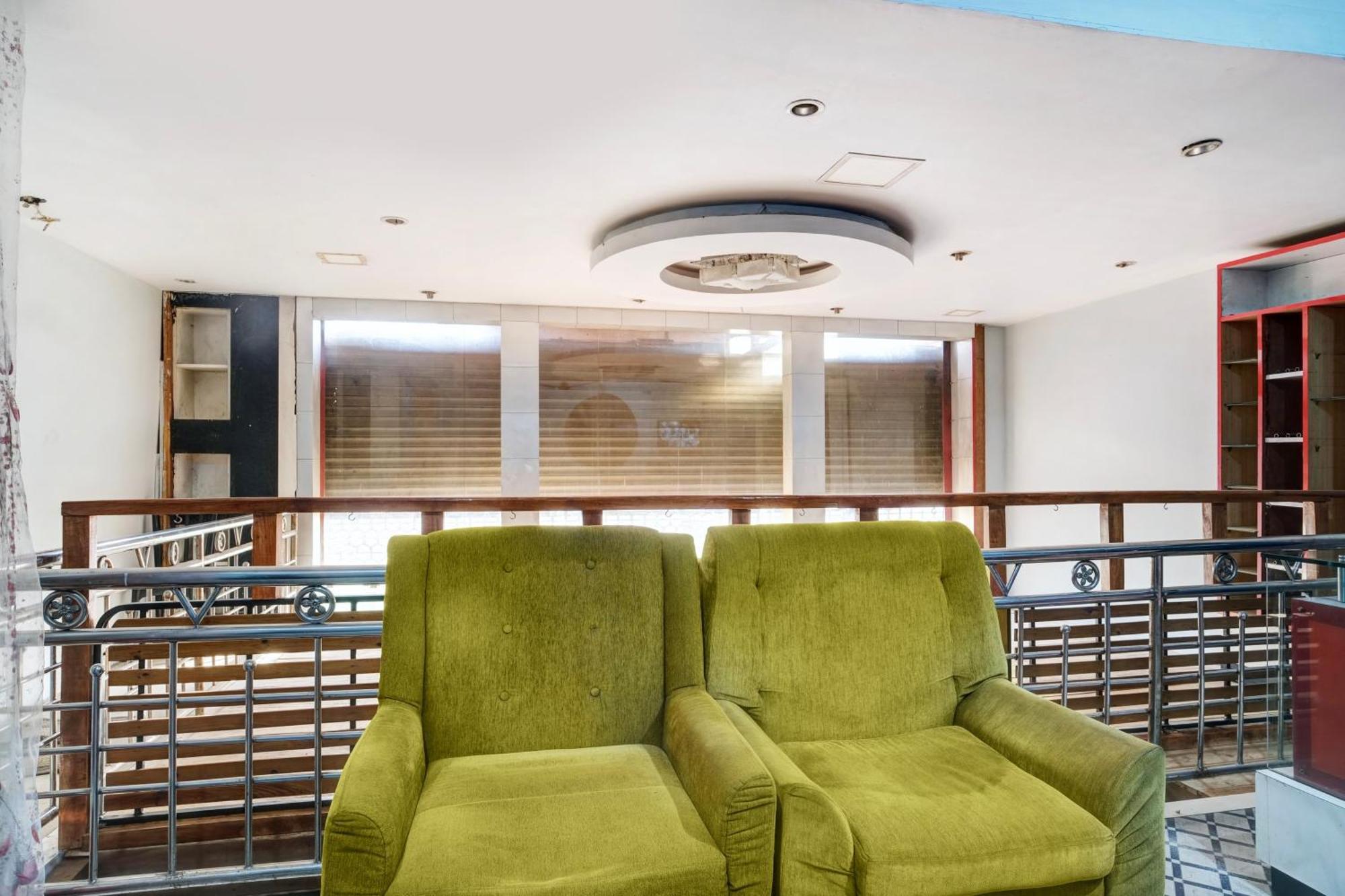 Hotel O Noonmati Guwahati Formerly Hotel Sundari Nunmati Ngoại thất bức ảnh